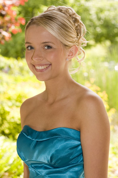 Hairstyles For Prom For Strapless Dresses